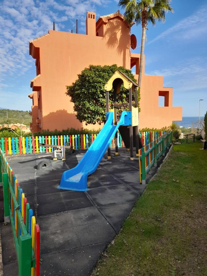 Apartamento Espacioso Muy Tranquilo Con Piscinas Y Jardines Cercano A La Playa Estepona Esterno foto